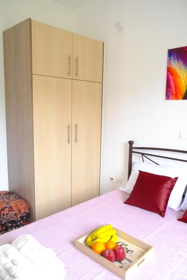 Aegina Marathona'S Apartment מראה חיצוני תמונה